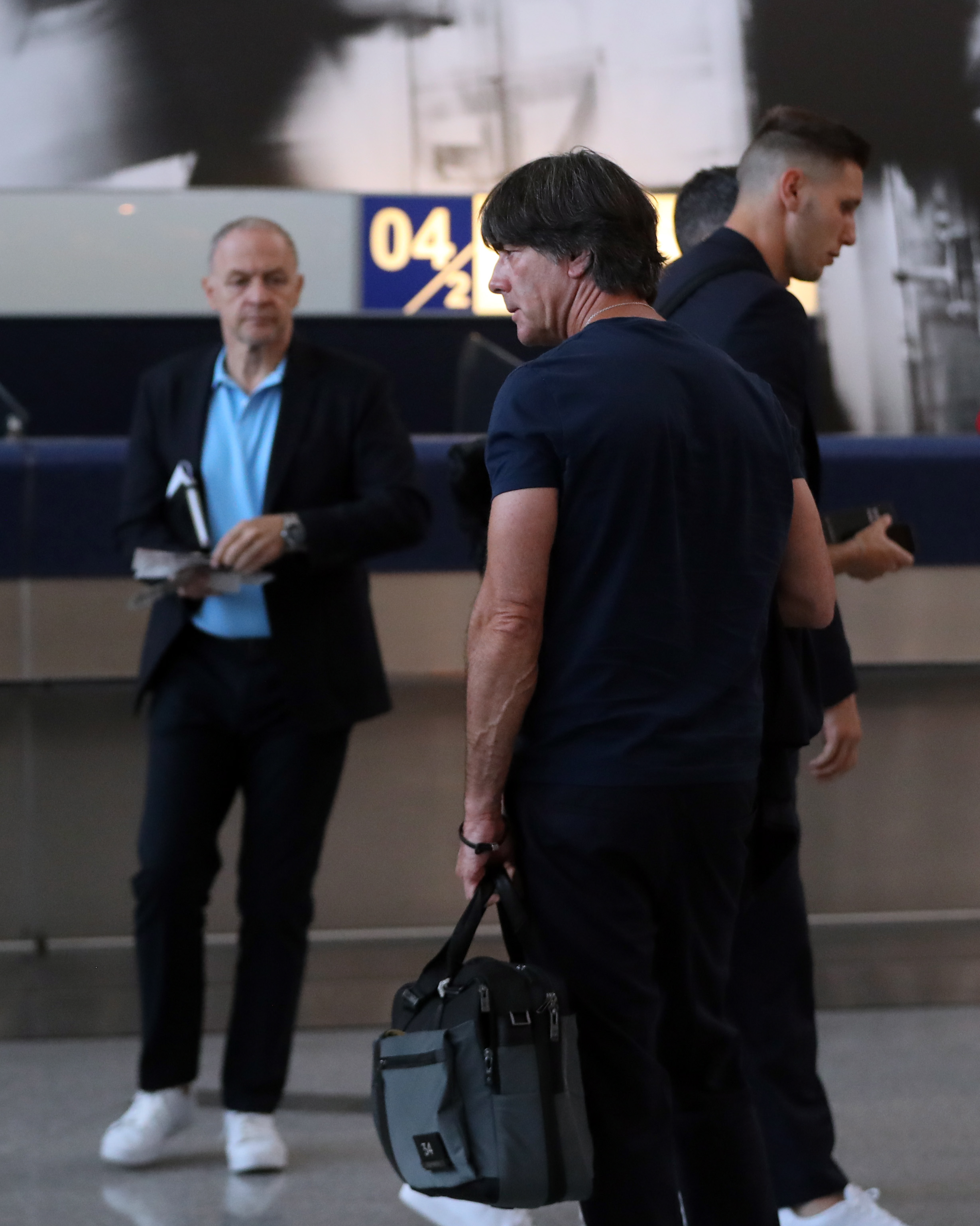 E oficial! Germania a plecat de la Mondiale. Pe nemți ești sigur că i-ai bătut abia când îi vezi urcați în autocar. Ce a titrat Bild | FOTO