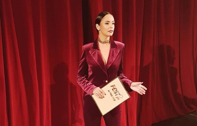 Andreea Marin a spus totul despre relația dintre fiica sa și iubit. „Îmi mai sparg tablouri, dar trec peste”