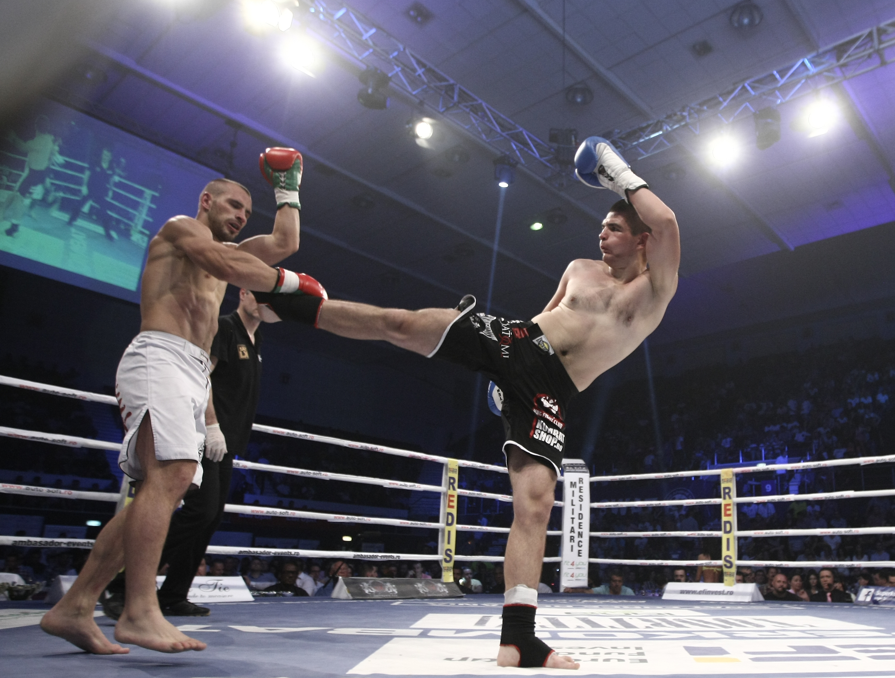 SUPERKOMBAT BUCUREȘTI: REZULTATE, GALERIE FOTO și VIDEO