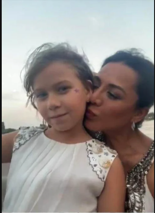 Cum arată fetița Oanei Mizil și a lui Marian Vanghelie la vârsta de 8 ani. „Maria este foarte atentă la felul cum se îmbracă”