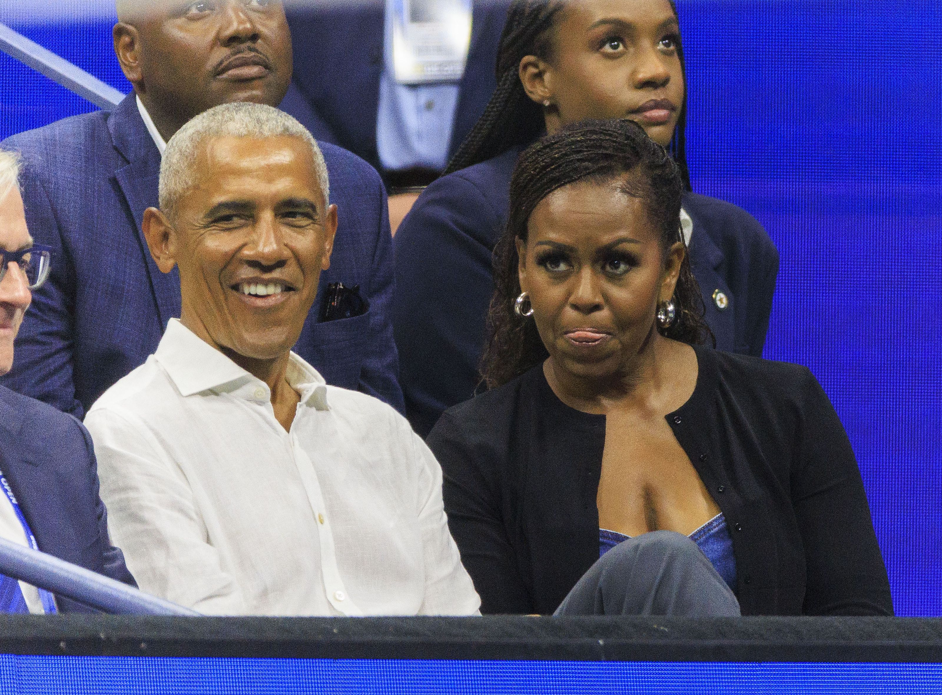 Barack Obama, aproape de divorț? Adevărul despre triunghiul amoros în care ar fi implicată actrița Jennifer Aniston