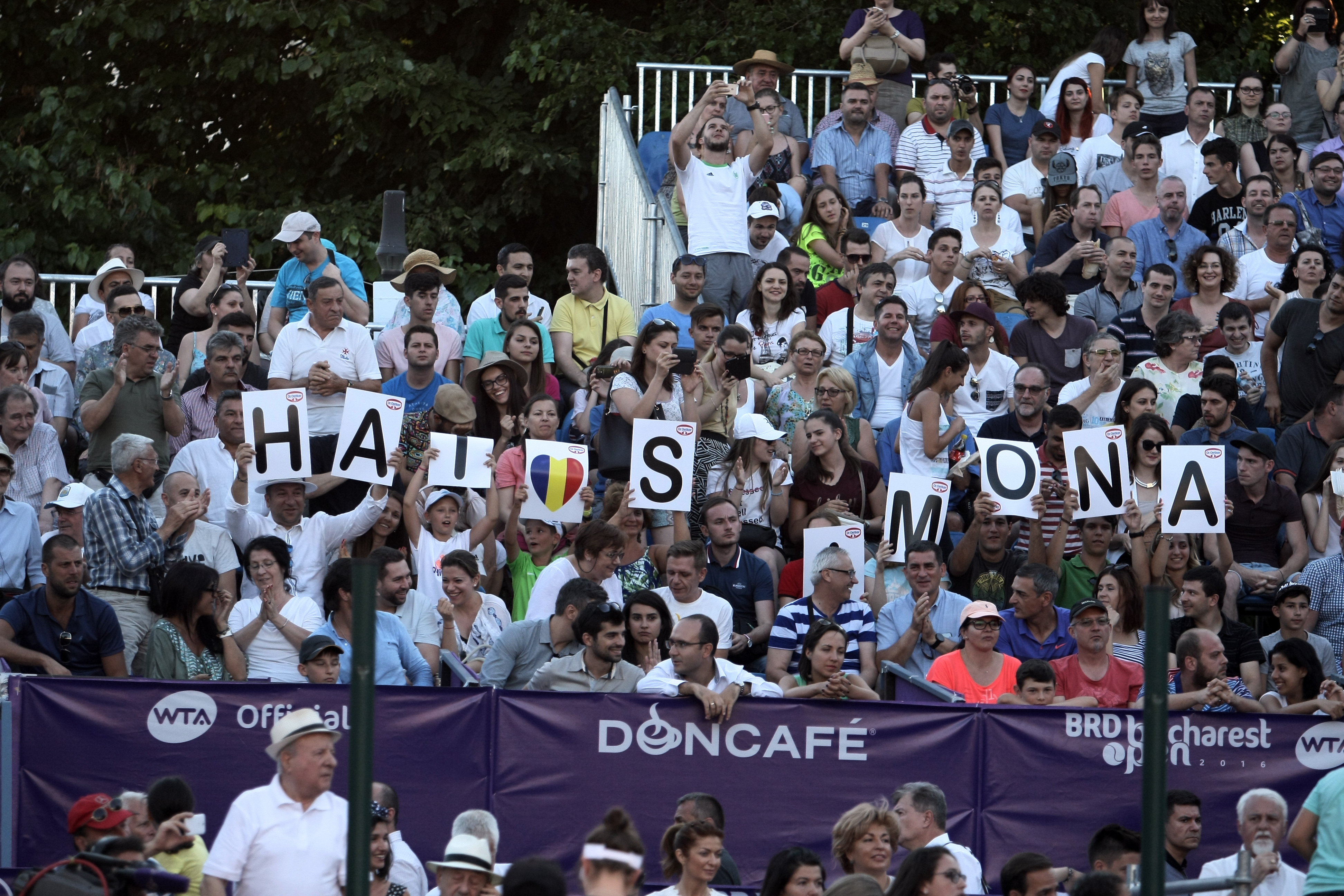 Openul de tenis al României. Cele mai spectaculoase instantanee surprinse la meciul Simonei Halep / GALERIE FOTO