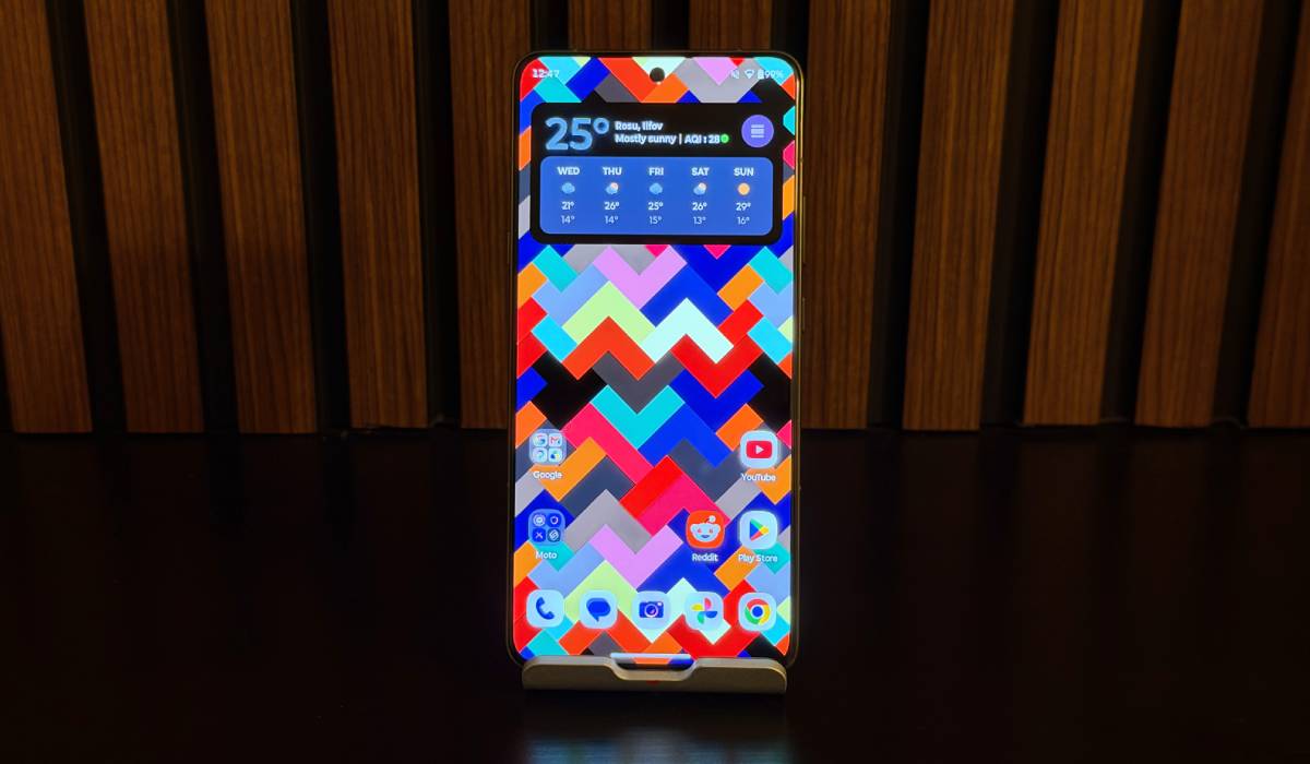 Motorola Signature review: un flagship care „dă de gol” intențiile foarte serioase ale producătorului