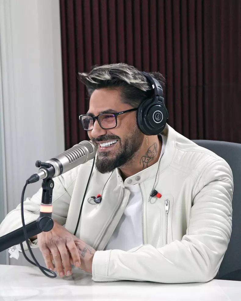 Dezvăluirea neașteptată făcută de Connect-R pe scenă: „M-am bătut cu Smiley pentru o femeie”