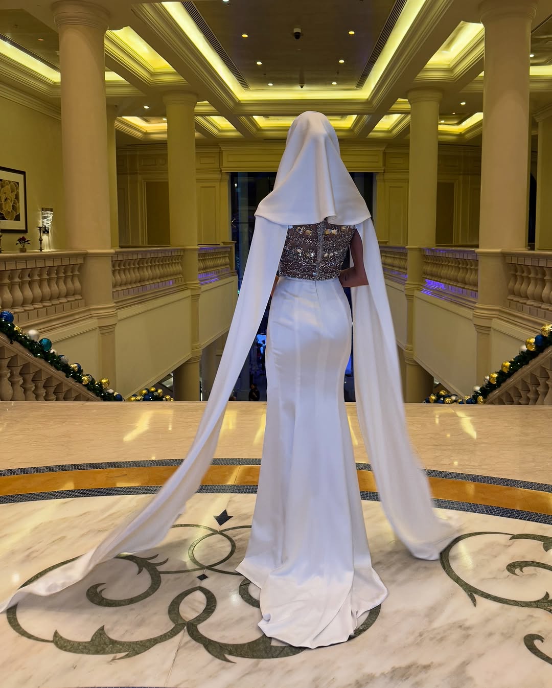 Cum a apărut Adelina Pestrițu îmbrăcată de Anul Nou. Imagini cu rochia spectaculoasă, special creată pentru ea