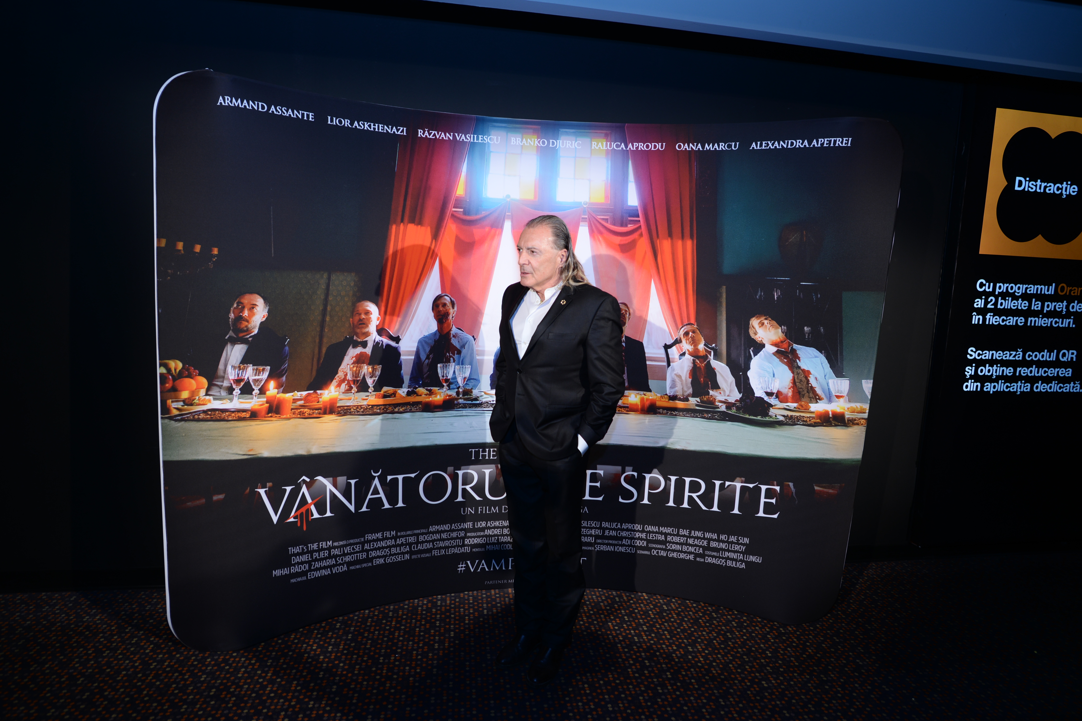 Gașca din Las Fierbinți a ieșit în oraș. Văncică, Bobonete și Diță s-au dus să vadă un film cu Armand Assante