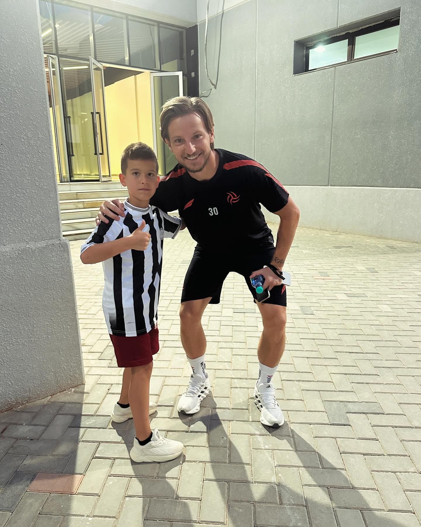 Imagini rare cu fiul cel mic al lui Adrian Mutu. Cât de mult a crescut Tiago, care l-a întâlnit recent pe Cristiano Ronaldo
