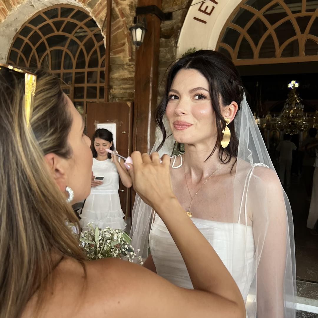 Imagini de la nunta din Grecia a Ancăi Lungu cu Harry Arampatzis. Andreea Berecleanu le-a fost nașă