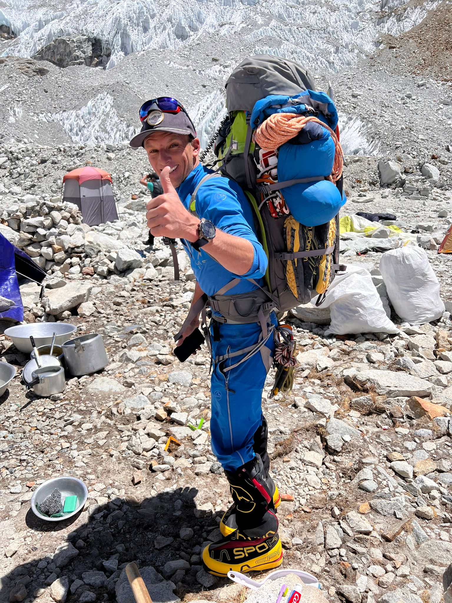 Alpinistul Karl Egloff vrea să stabilească un record mondial pe Everest: „Până în vârf și înapoi în 20 de ore, fără oxigen suplimentar”
