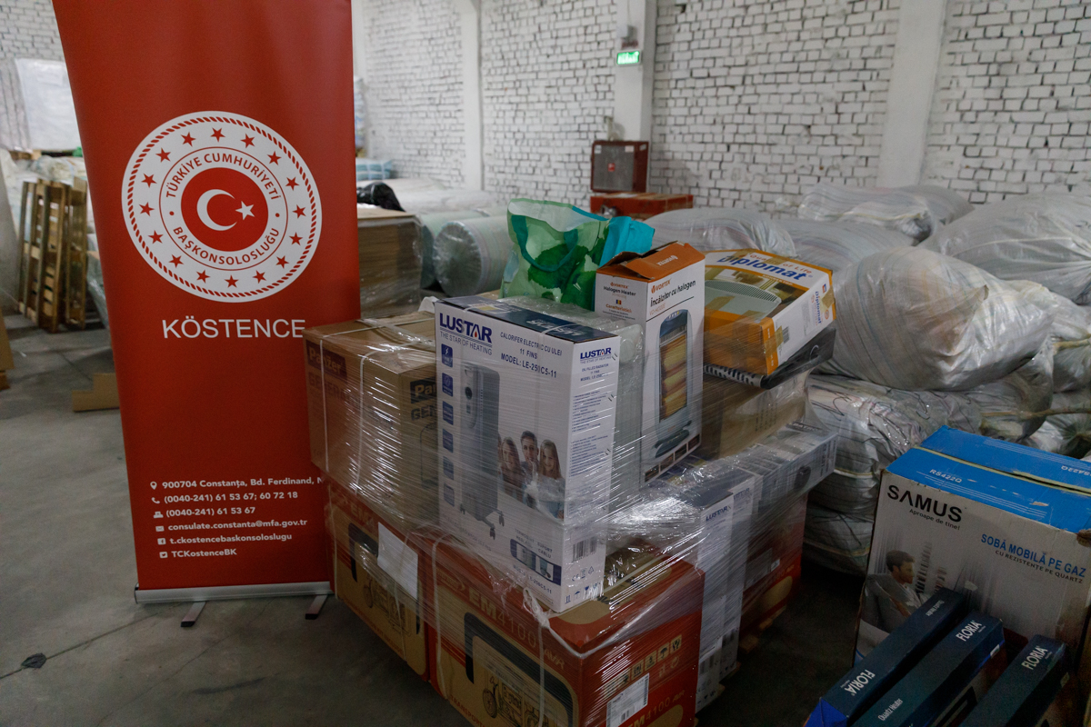 „Le-am adus o geacă din puf de gâscă, să țină de cald”. Bunăvoința doamnei Elisabeta din Constanța, una dintre donatoarele pentru cutremurul din Turcia