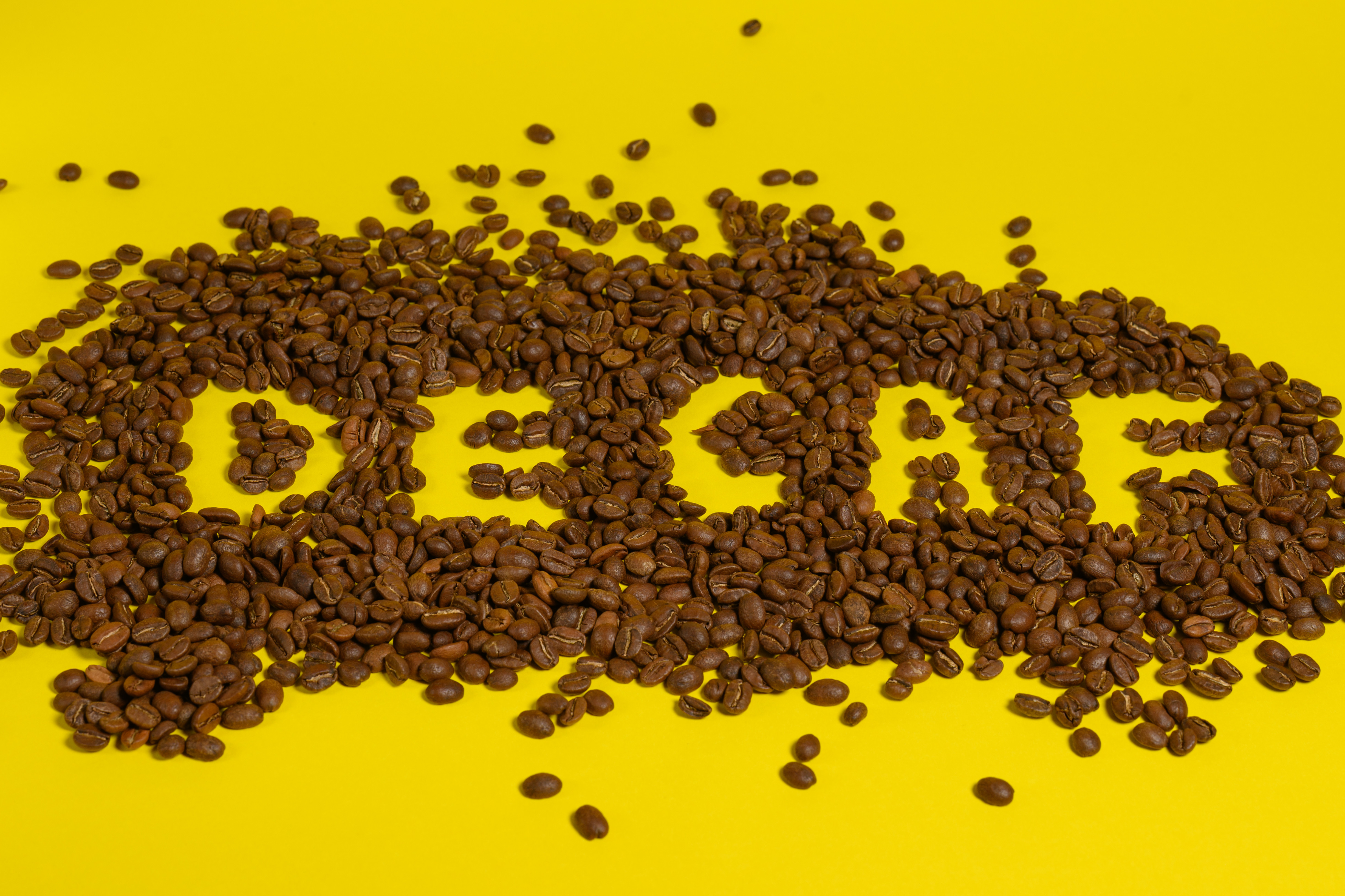 Cafeaua fără cofeină. Cât de sănătoasă este cafeaua decofeinizată