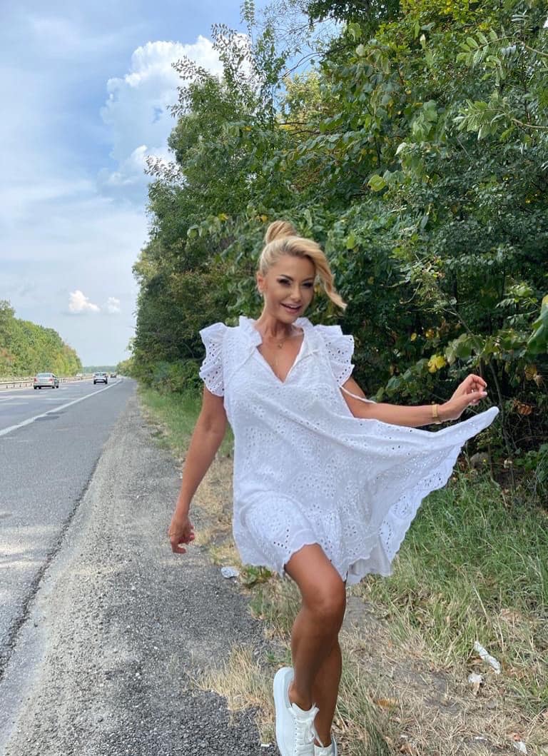 Dieta cu care Emilia Ghinescu se menține: „47 de kilograme n-am mai avut de când aveam 27 de ani”