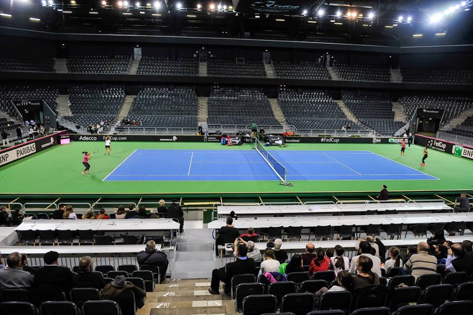 Dan Petrescu le-a încurajat pe componentele echipei României de Fed Cup | GALERIE FOTO
