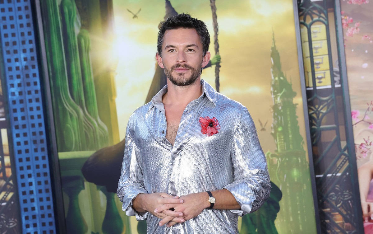 Jonathan Bailey, desemnat de revista People „cel mai sexy bărbat în viață”. Serialele de succes în care a jucat actorul