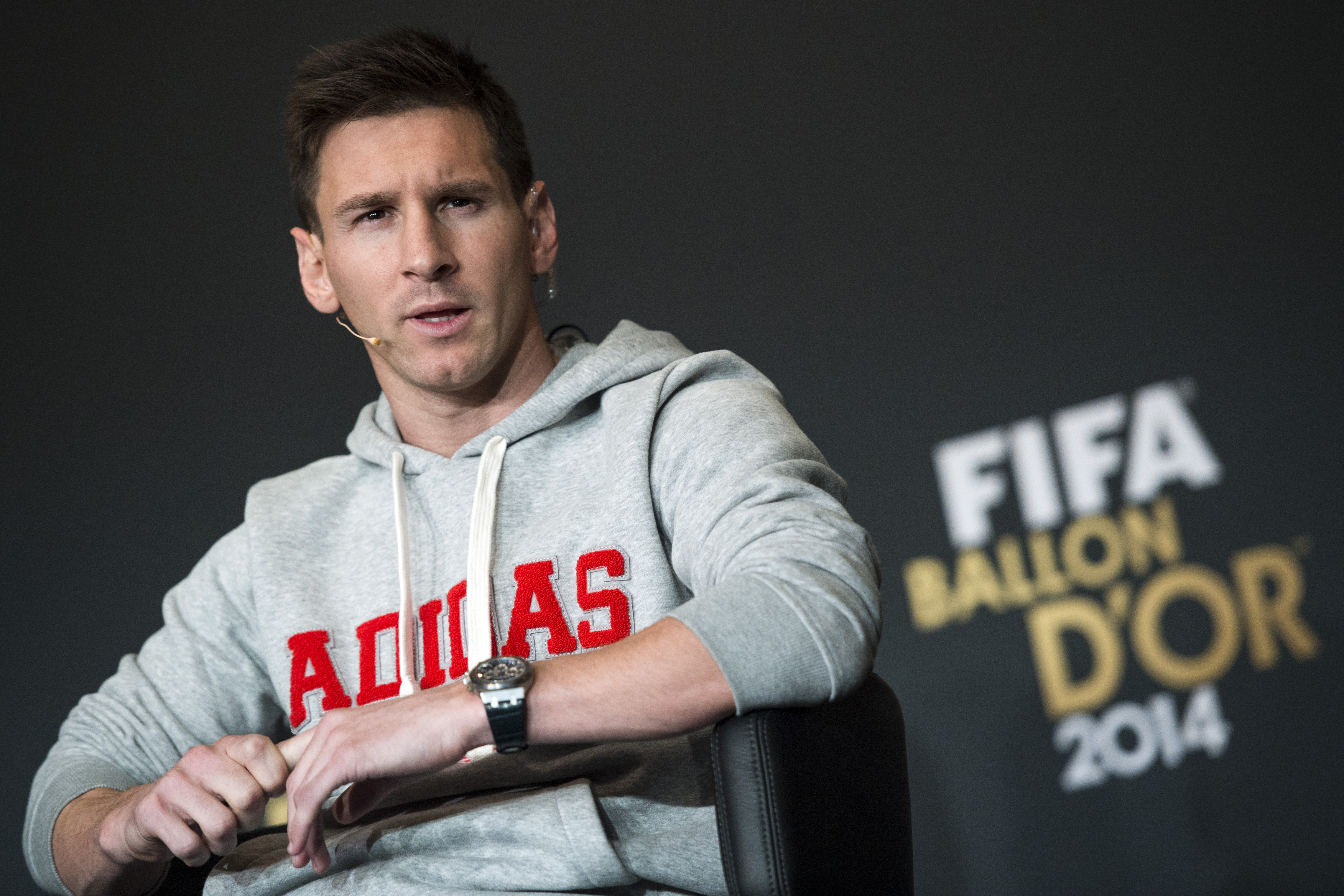 BALONUL DE AUR / FIFA l-a încoronat pe Ronaldo al III-lea / FOTO & VIDEO