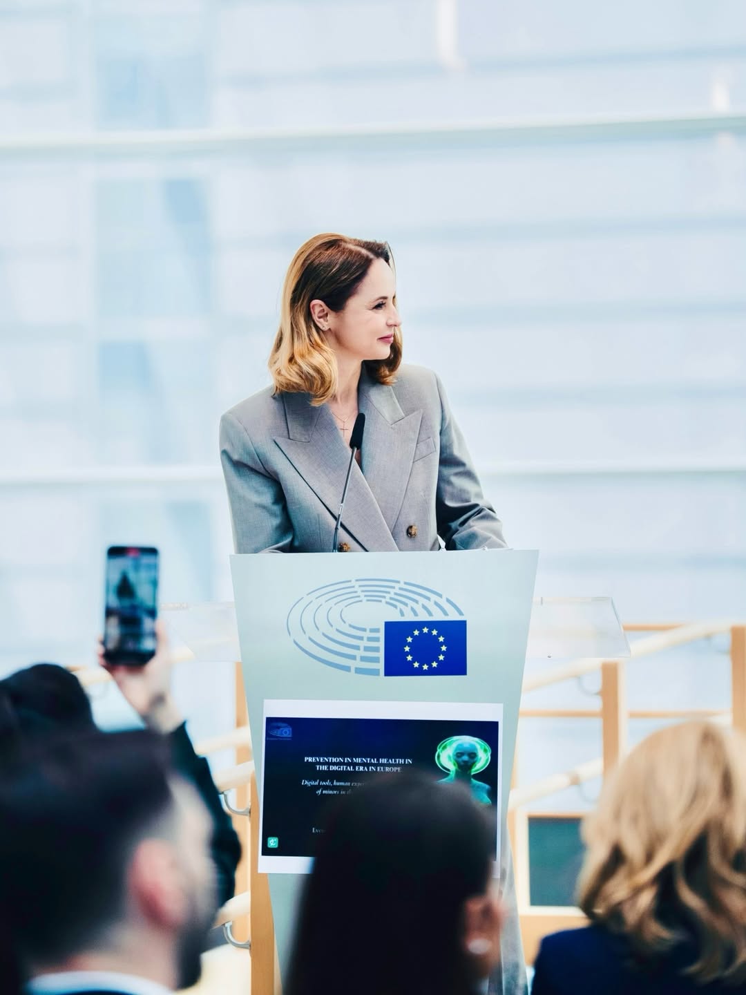 Unde au fost fotografiați Dan Alexa și Andreea Marin: „Nevoia de echilibru”. Antrenorul român și vedeta au mers la Bruxelles