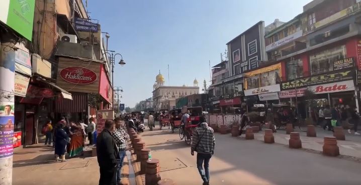 Dan Negru a plecat în India: „Cel mai poluat oraș de pe Pământ”. E primul an în care nu va fi la TV de Revelion