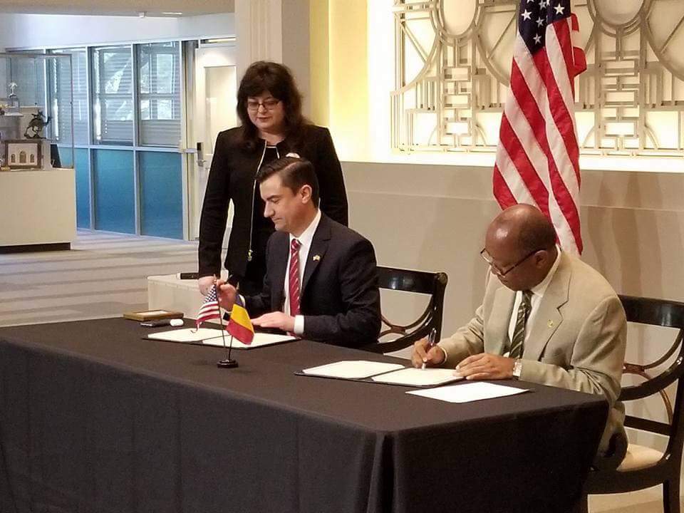 Iașiul se va înfrăți cu Houston. Memorandumul de cooperare, semnat în Statele Unite