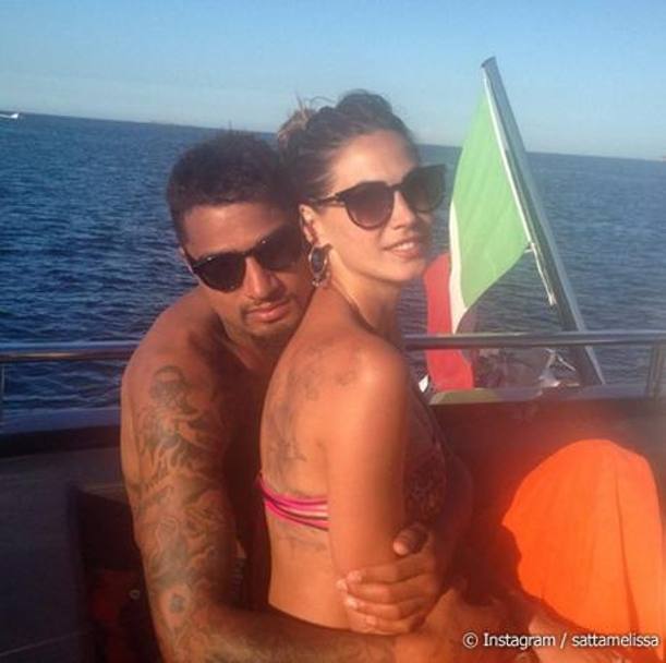 GALERIE FOTO / Melissa Satta, femeia fatală a Italiei: ^”Știu cum să înnebunesc un bărbat!”
