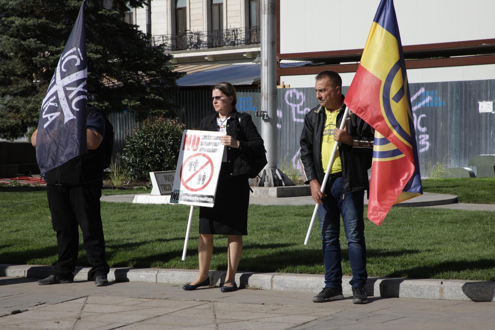 Protest pentru „protejarea familiei naturale”, organizat de Noua Dreaptă în București