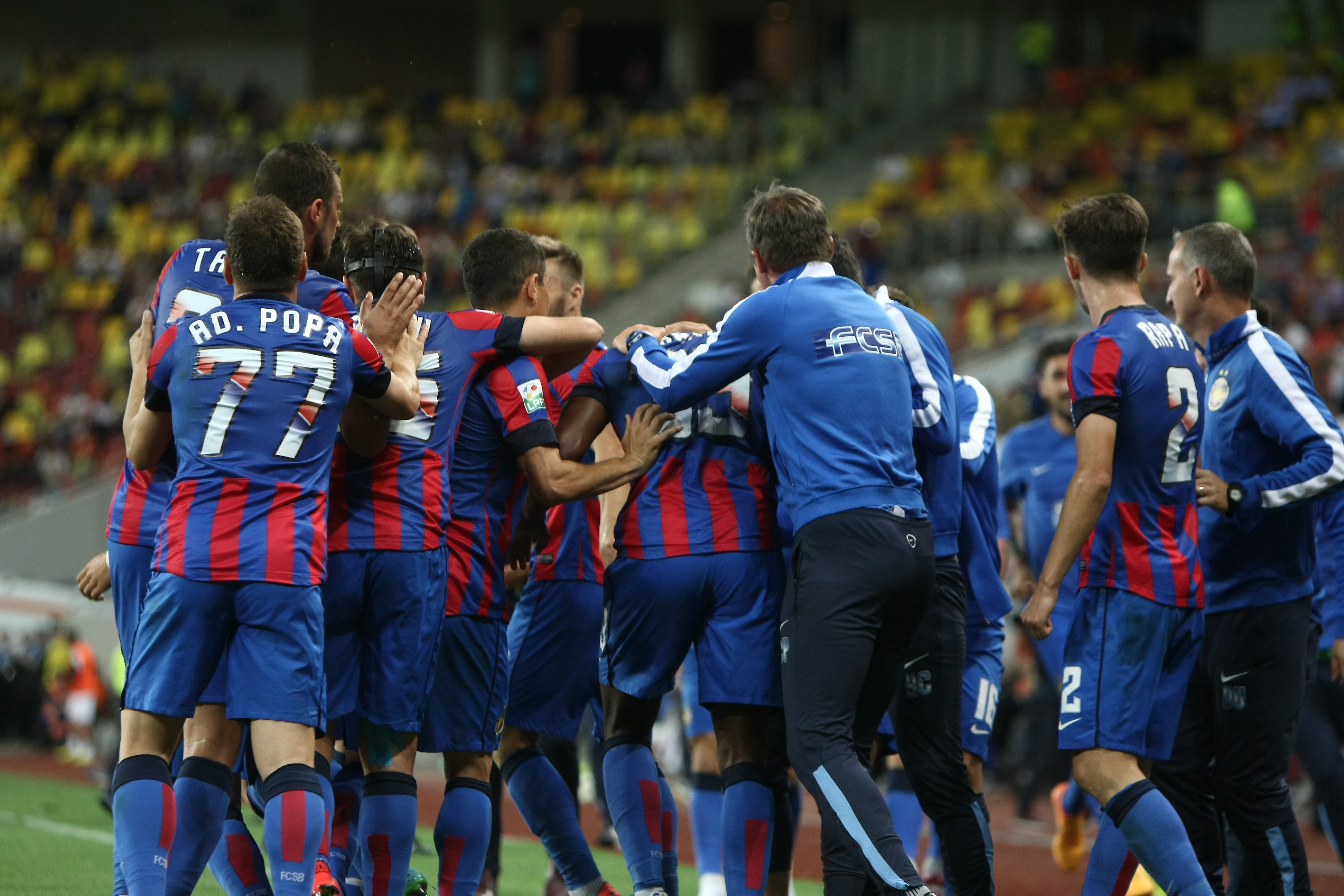 ASTRA - ASA 3-1 şi STEAUA - FC BOTOŞANI 2-0. Rocada mare / VIDEO