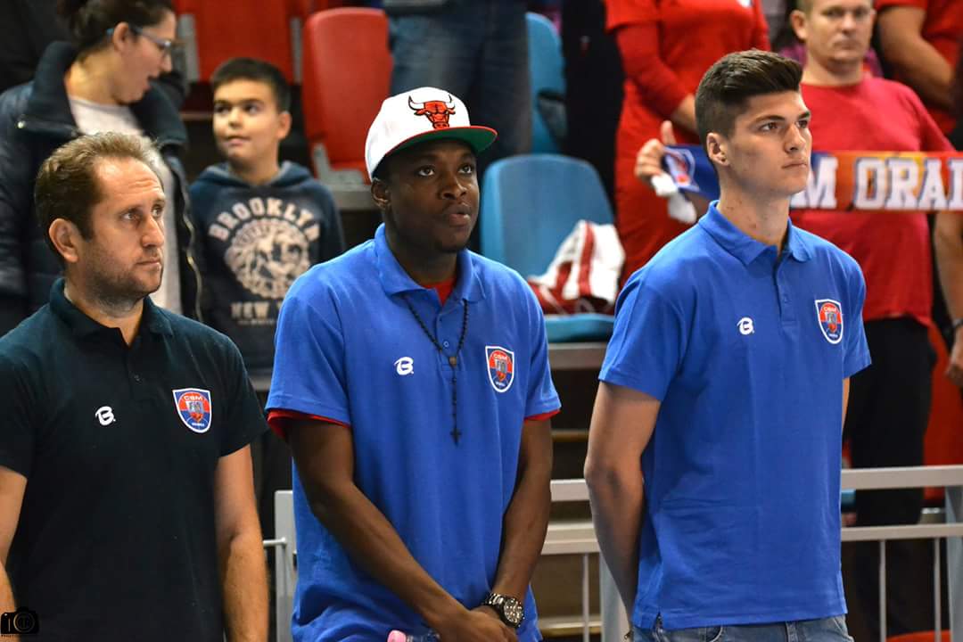 Americanul Martin Zeno, baschetbalist la CSM Oradea: ”Îmi plăcea 21, dar în colegiu am primit numărul 3 și așa a rămas. Și Iisus a înviat în a treia zi!” | INTERVIU&FOTO