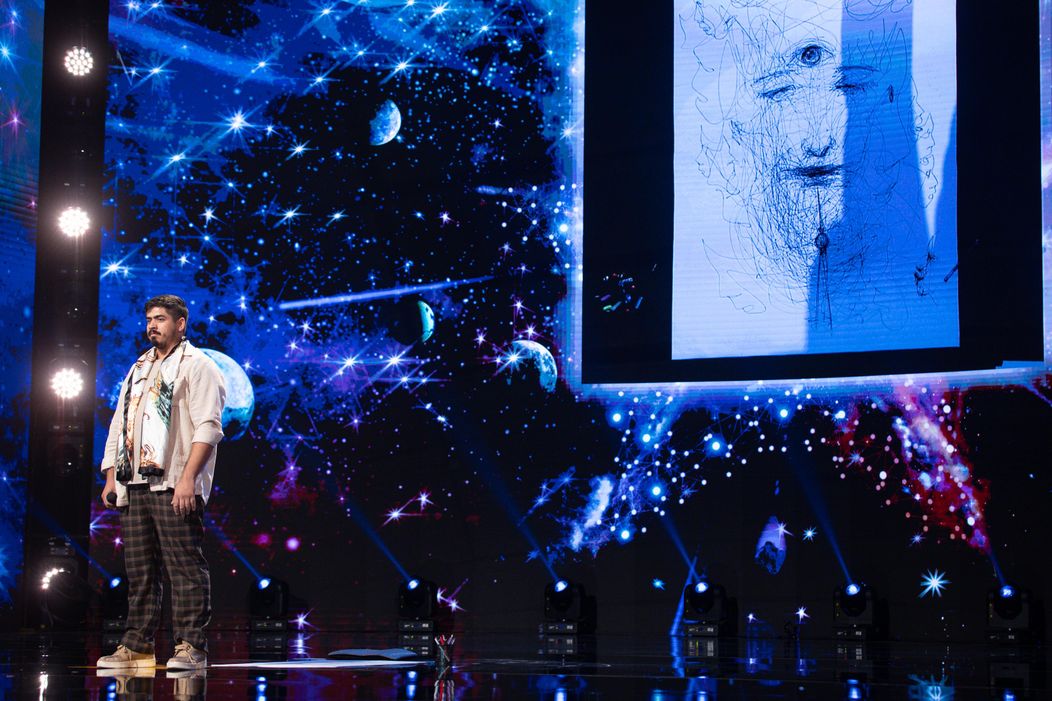 Emanuel Barica a primit Golden Buzz la „Românii au talent”, sezonul 14. A dormit pe străzi, după ce tatăl lui a pierdut casa la barbut