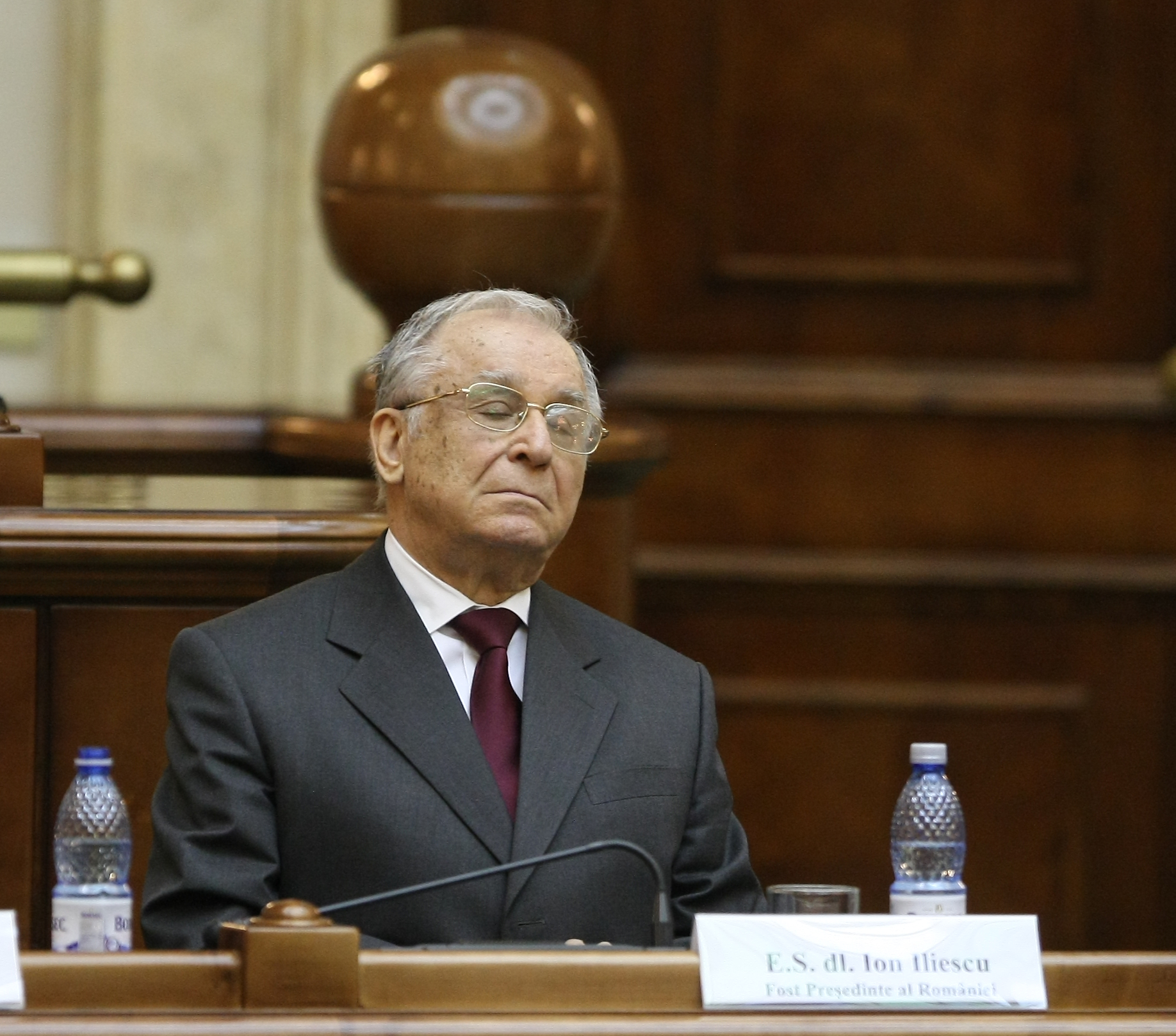 Atunci și Acum: Ion Iliescu, primul președinte al României democratice, care a ajuns să fie cercetat în dosarul Revoluției