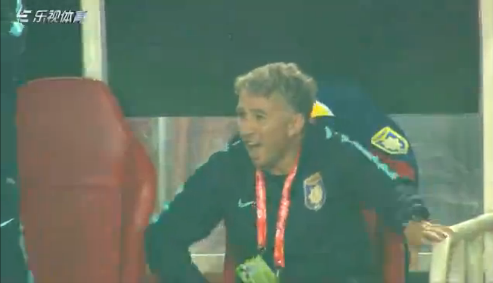 Dan Petrescu a câștigat derby-ul Chinei și și-a consolidat locul 1 cu Jiangsu Suning VIDEO