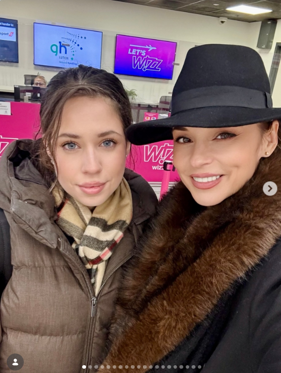 Cum au fost surprinse Andreea Marin și fiica ei, Violeta, în Londra. „Călătoria în jurul lumii împărtășită cu voi continuă”