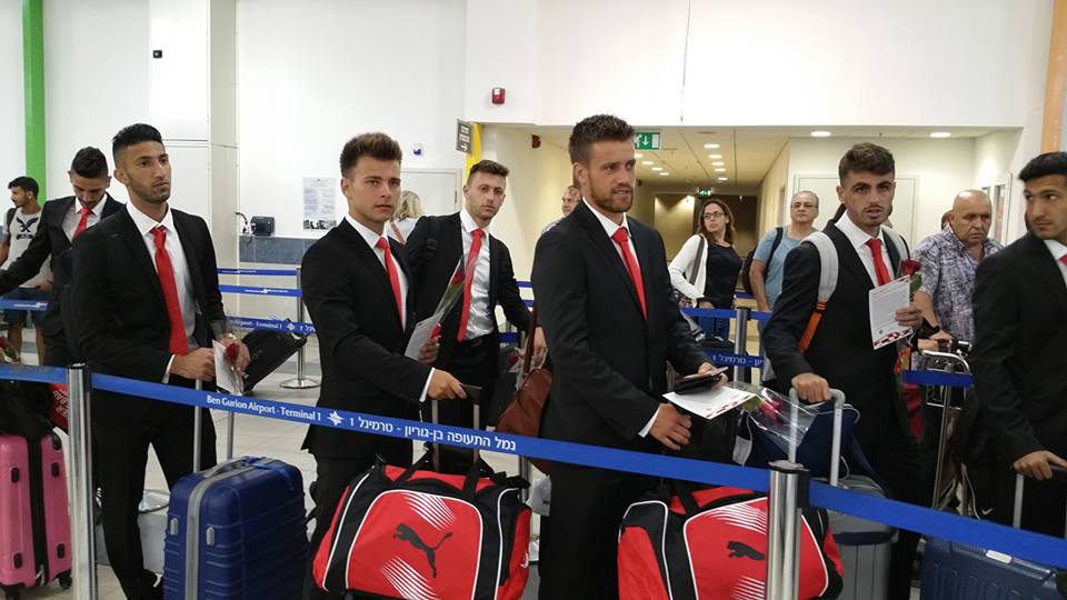 Pintilii şi Bumba respectă tradiţia evreiască la Hapoel Tel Aviv / GALERIE FOTO