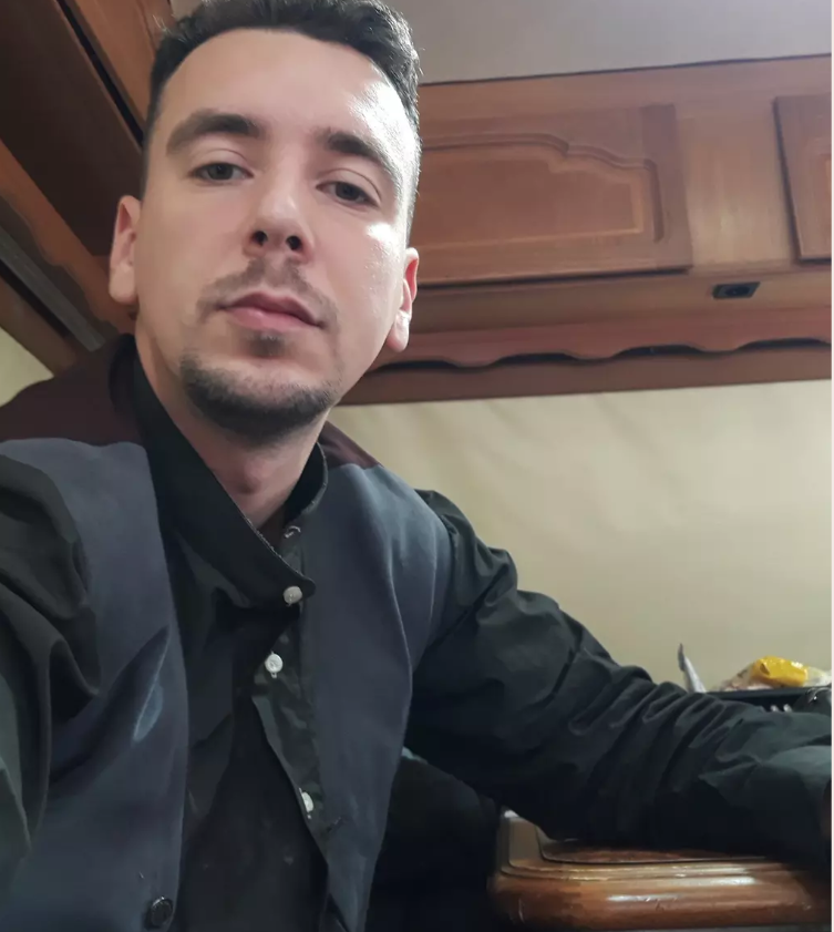 Cum arată și cu ce se ocupă fiul Silviei Dumitrescu. Iulian are 30 de ani, iar mama lui dă primele detalii despre viața lui profesională