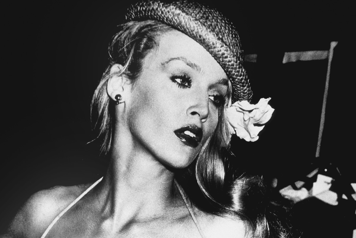  Jerry Hall a klasszikus modell megtestesítője