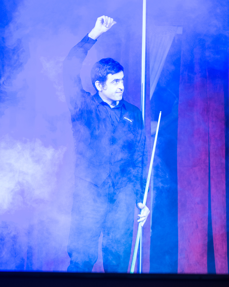 Hagi i-a întors complimentele lui Ronnie O’Sullivan: ”Nu sunt aşa de precis cum e el”