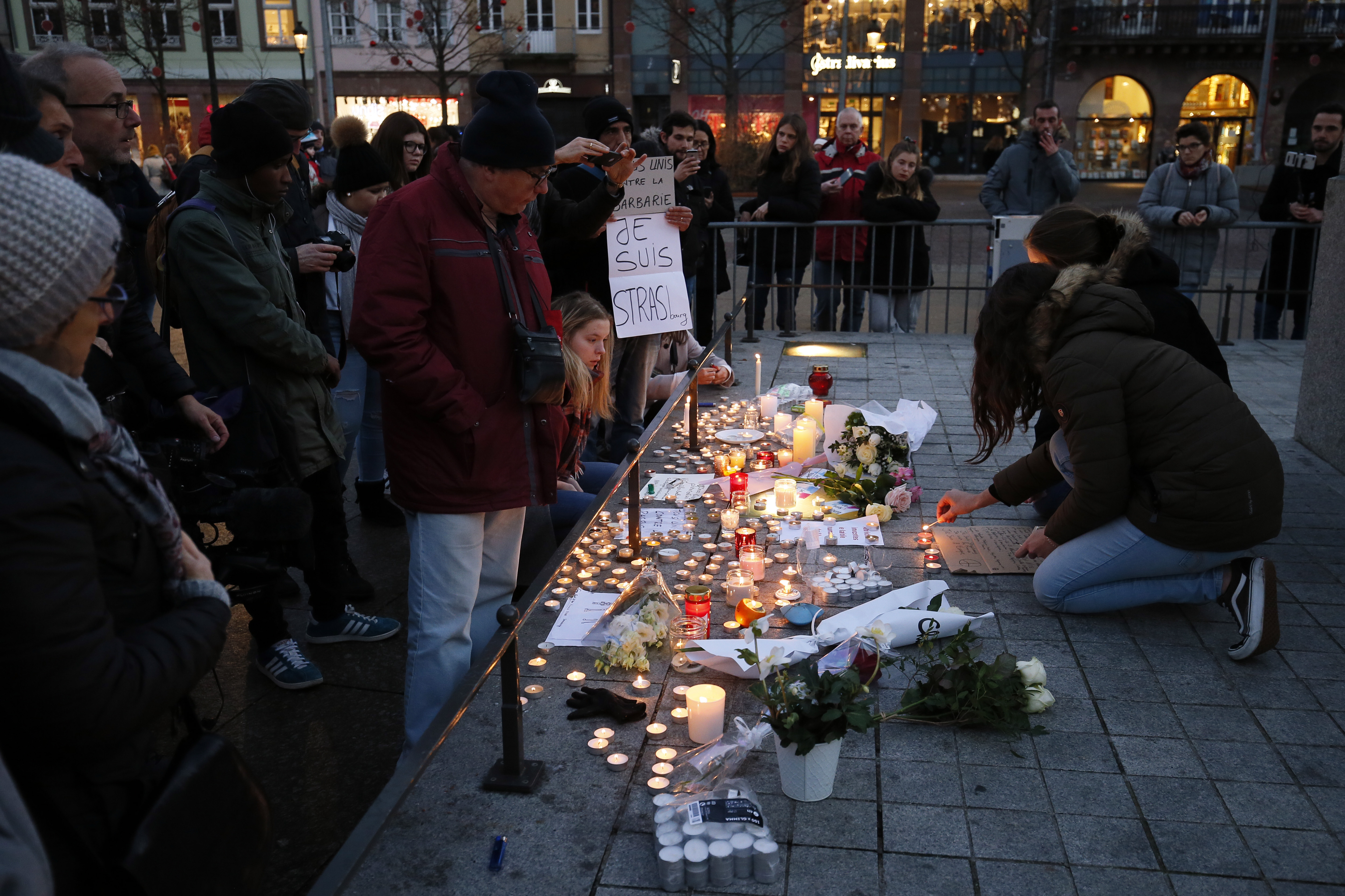 A crescut numărul morților, după atacul de la Strasbourg. Cinci răniți sunt în stare gravă