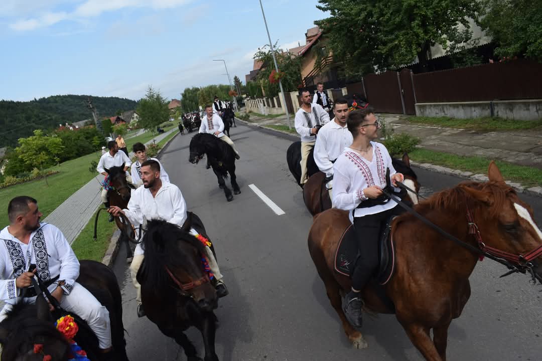 Descoperă Valea Zânelor din Covasna și comorile sale: între izvoare tămăduitoare și legende fascinante 