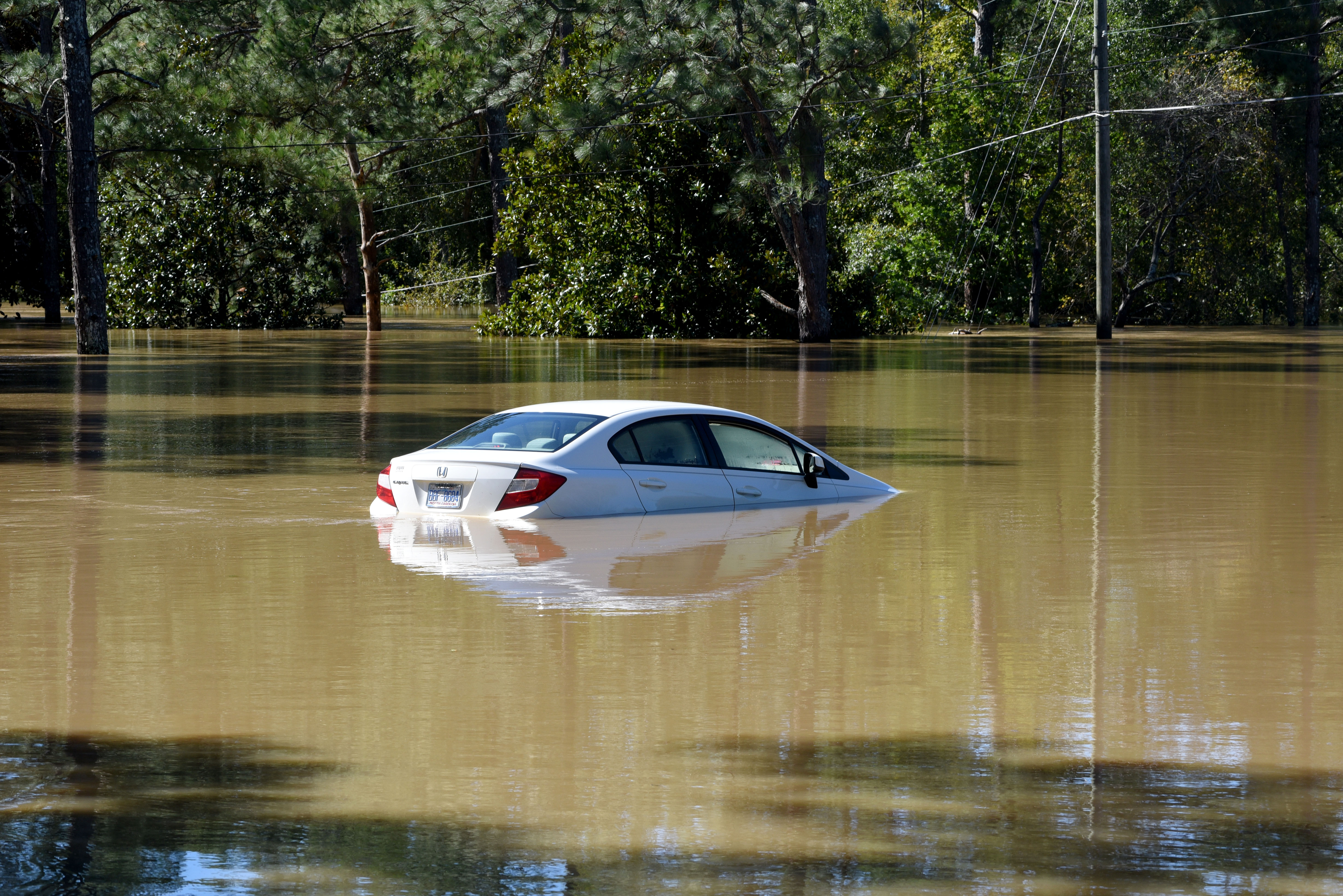 Dezastru în Carolina de Nord, la câteva zile de la trecerea uraganului Matthew
