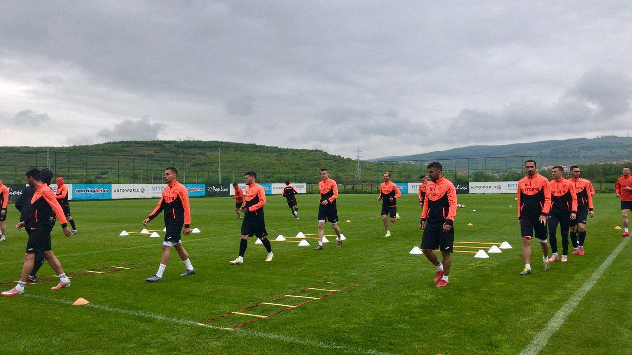 CFR, aroganță către FCSB: ”Următorii trei ani sper ca tot noi să ieșim campioni”