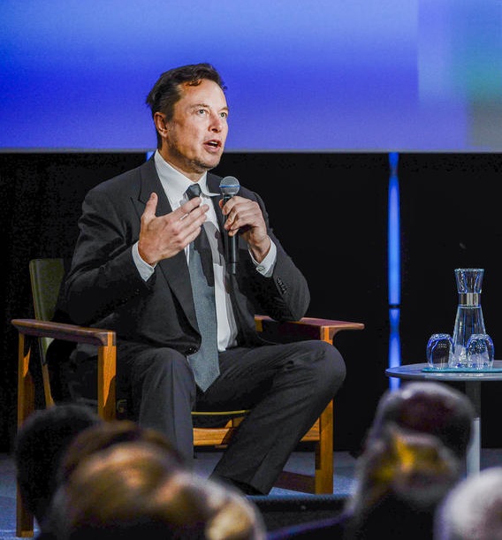 Elon Musk a slăbit 9 kilograme fără să meargă la sală. Ce dietă a ținut, „la recomandarea unui bun prieten”