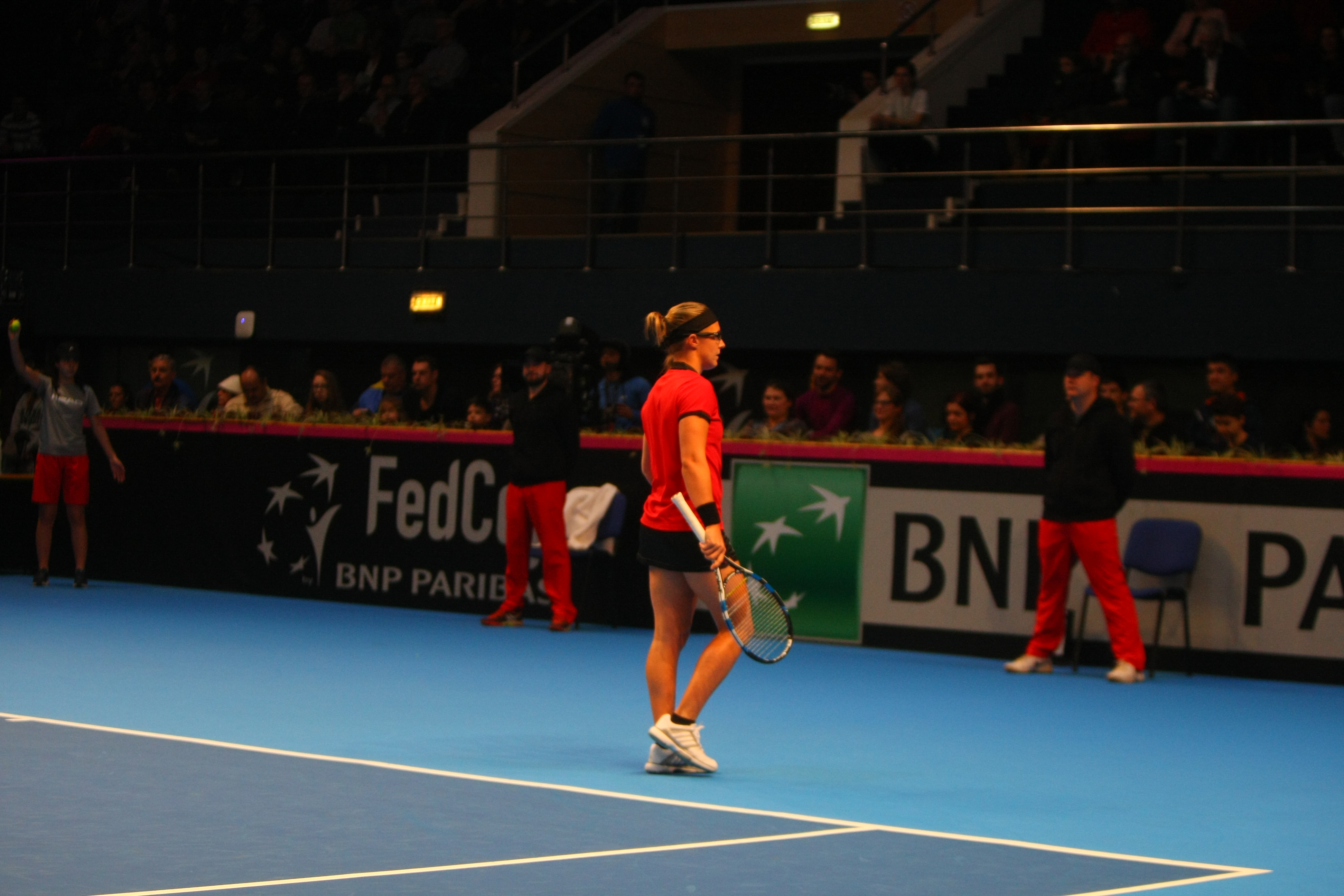România a fost învinsă de Belgia, în primul tur al Grupei Mondiale II din Fed Cup. Irina Begu a jucat la simplu, dar a pierdut în setul decisiv. Reacții  | FOTO & VIDEO