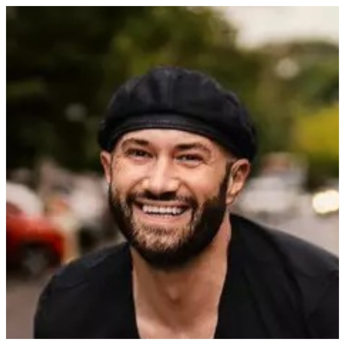 Tânăra despre care s-a spus că ar fi fost hărțuită de Mihai Bendeac rupe tăcerea și îl apără pe actor: „Am vrut să îi arăt cum îmi bate inima”