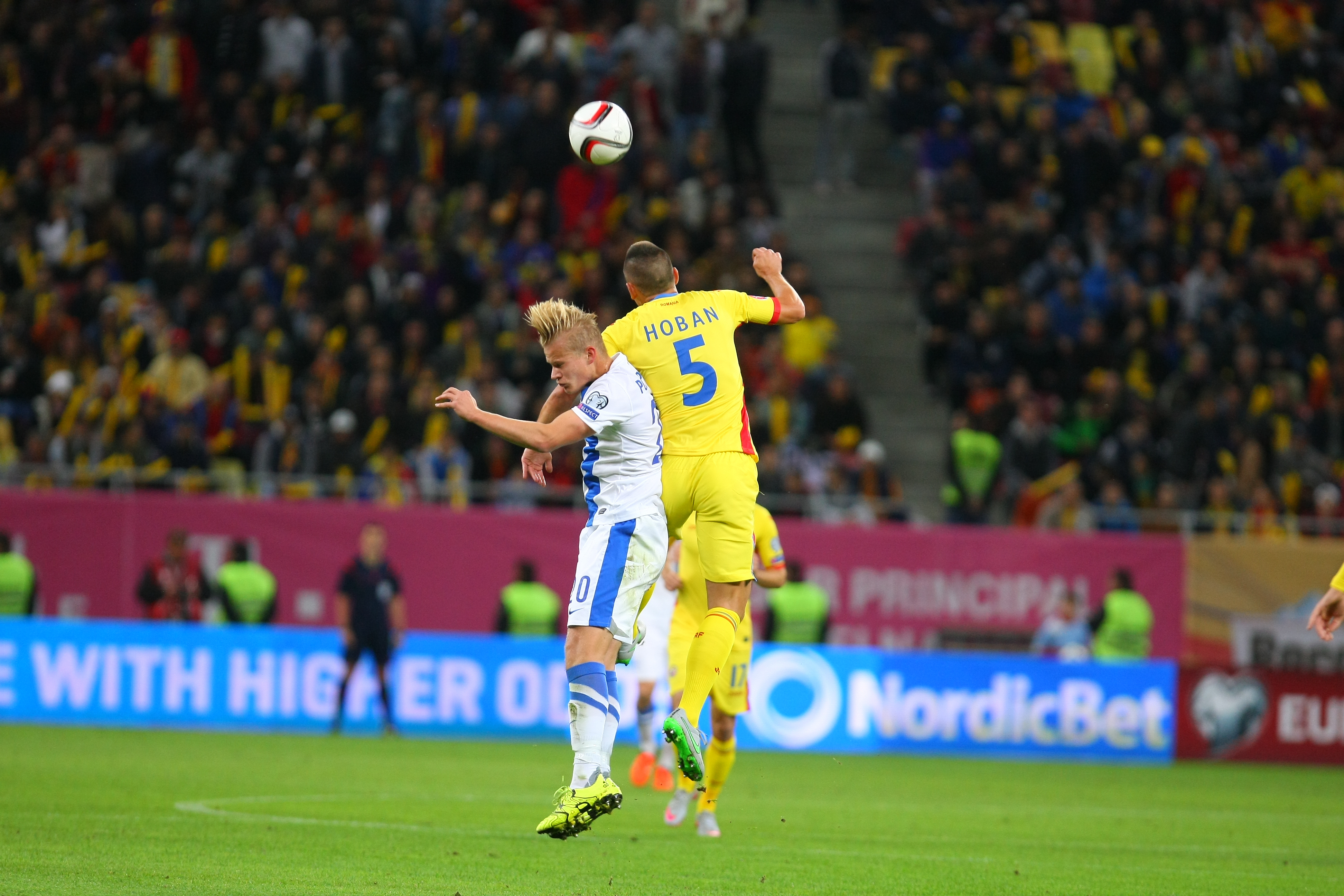 PRELIMINARIILE EURO 2016 / Declarații după România - Finlanda 1-1.^Anghel Iordănescu: ”Era nedrept să nu câștigăm. Îmi cer scuze fanilor! Reacția lor, de a ne huidui, a fost una firească”! GALERIE FOTO