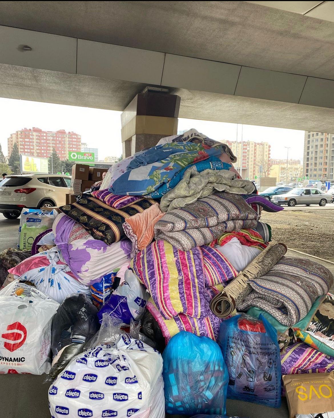 Româncă din Istanbul, voluntară pentru sinistrații cutremurului: „Unii nu au încredere să doneze la autoritățile statului”