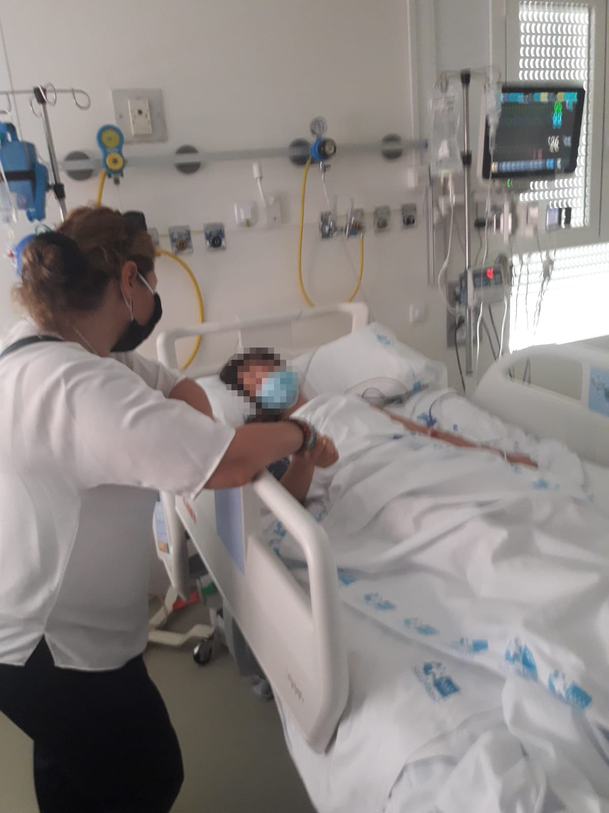 Interviu cu mama Mariei, românca de 16 ani bătută crunt lângă Madrid: „I-a explodat o venă în creier, a stat opt ore în operație”. Incredibilul motiv al agresiunii