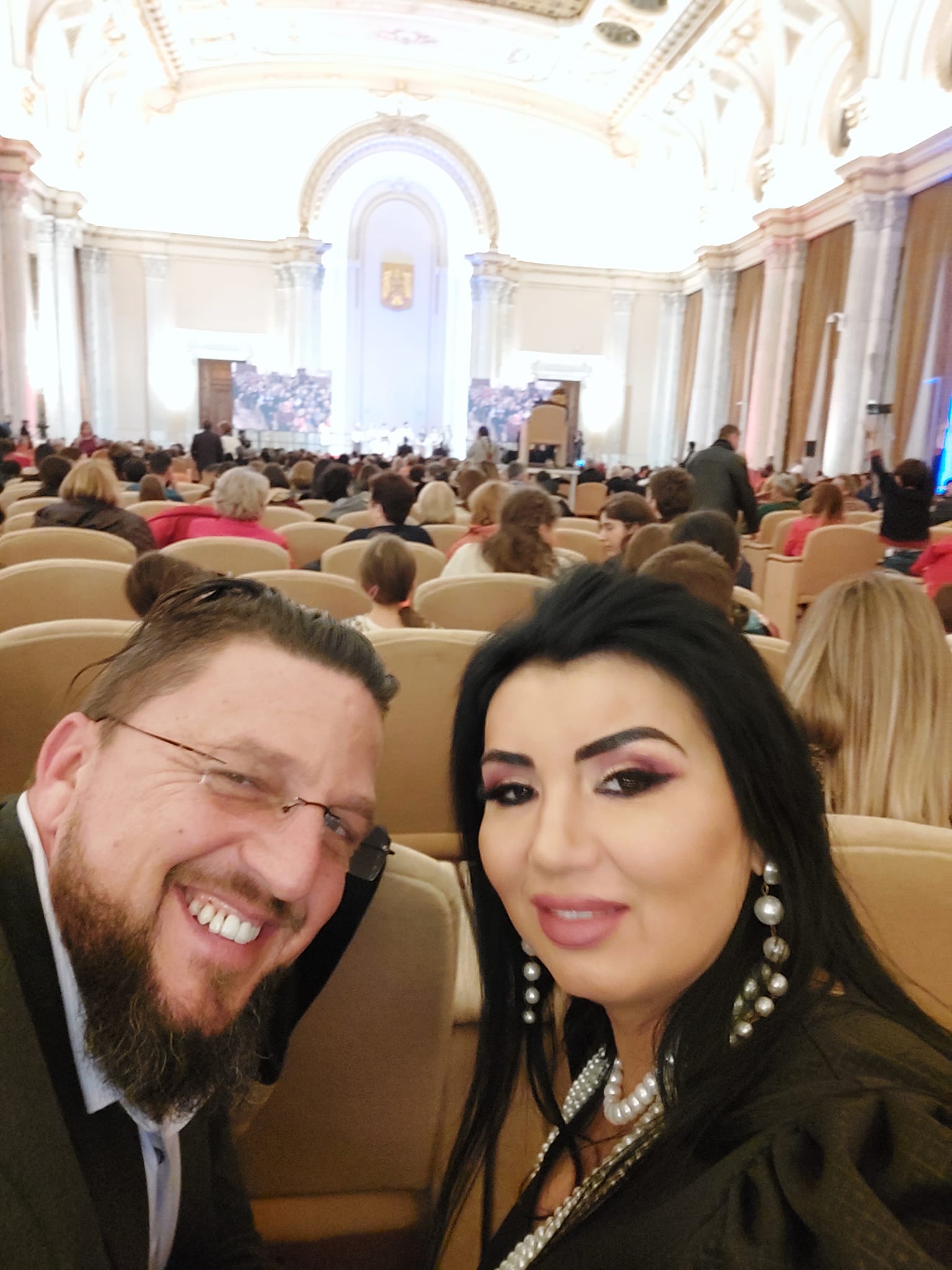 Logodnicul Adrianei Bahmuțeanu, despre relația cu aceasta. „I-am cunoscut deja pe Maximus și pe Eduard, dar și pe Silvius Prigoană”