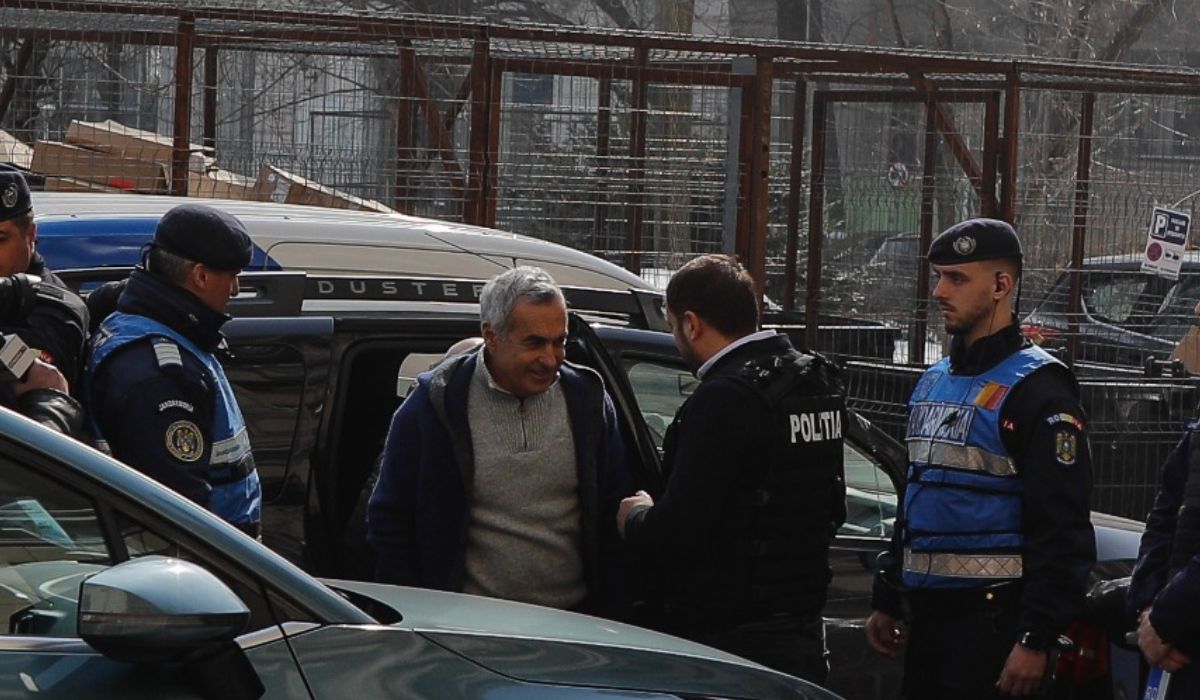 Ce program ar fi avut Călin Georgescu azi. Actorul Dorel Vișan l-a dat de gol după ce a fost oprit de polițiști: „Comicul mizerabil”