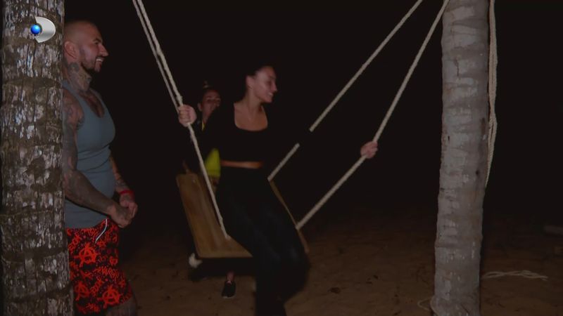 Eliminare surpriză la „Insula de 1 milion”. Nimeni nu s-a oferit să o salveze pe Alexandra. „Am zis să facem ceva pentru ea, să simtă că o iubim”