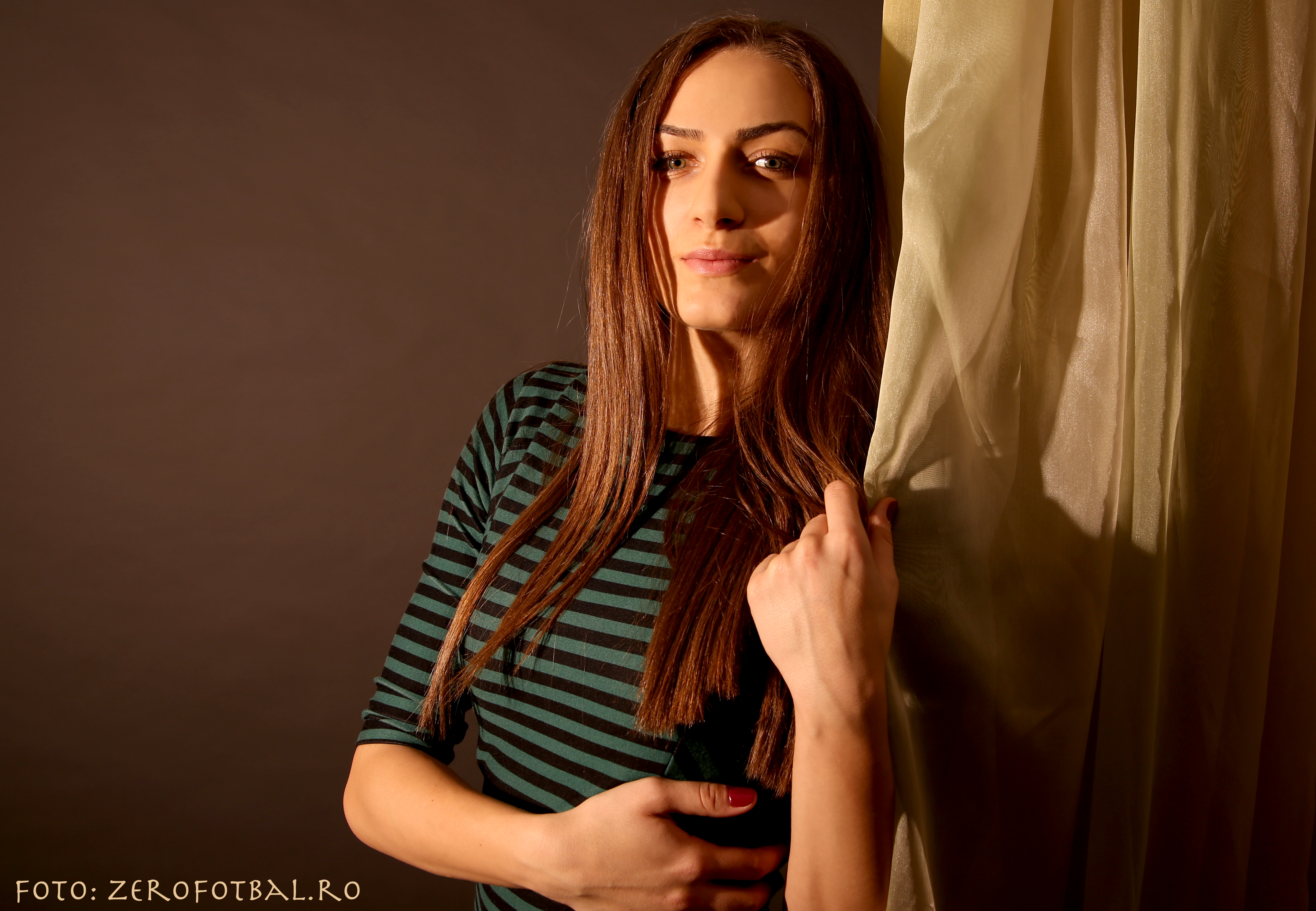Adina Roșca, una dintre cele mai frumoase voleibaliste: ”Pentru buze, prefer culorile nude și vișiniul”