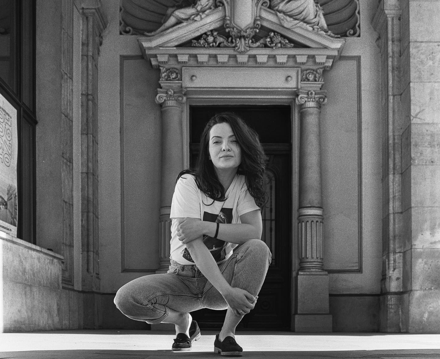 Anca Dinicu și-a dus fiul în prima vacanță la plajă. Imagine rară cu Radu și partenerul actriței, Georgian Păun