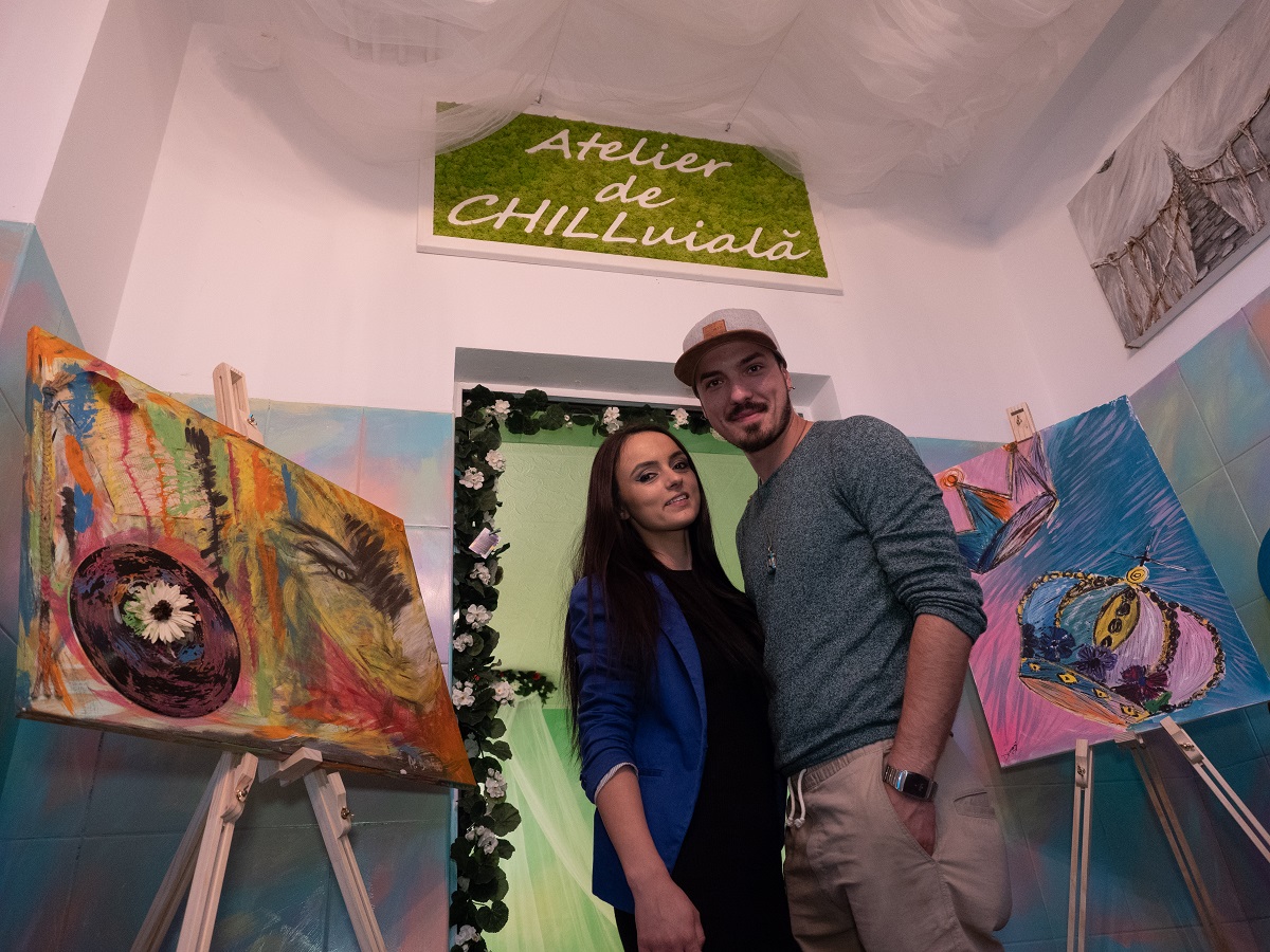 VIDEO| Diana și Andrei Barbu, doi tineri români care au trăit în Anglia, deschid un atelier de relaxare în București. Ei îi spun CHILLuială!
